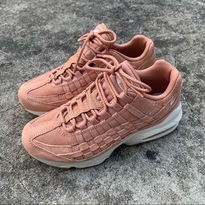 Nike Air Max 95 Woven Rose Gold
